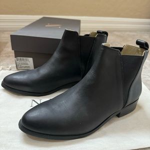 Nisolo Black Chelsea Boot